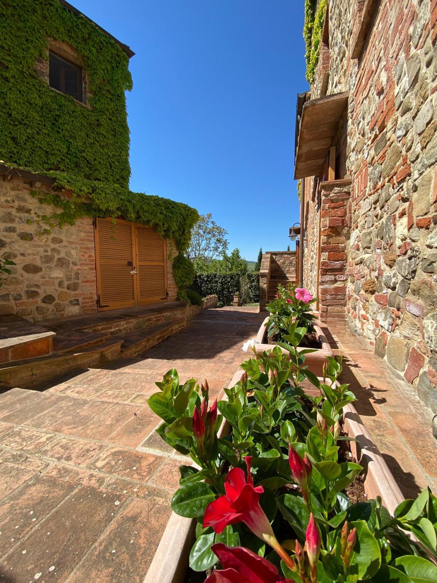 Agriturismo Borgo 7 Tigli - Apt 1 Montepulciano Stazione 外观 照片